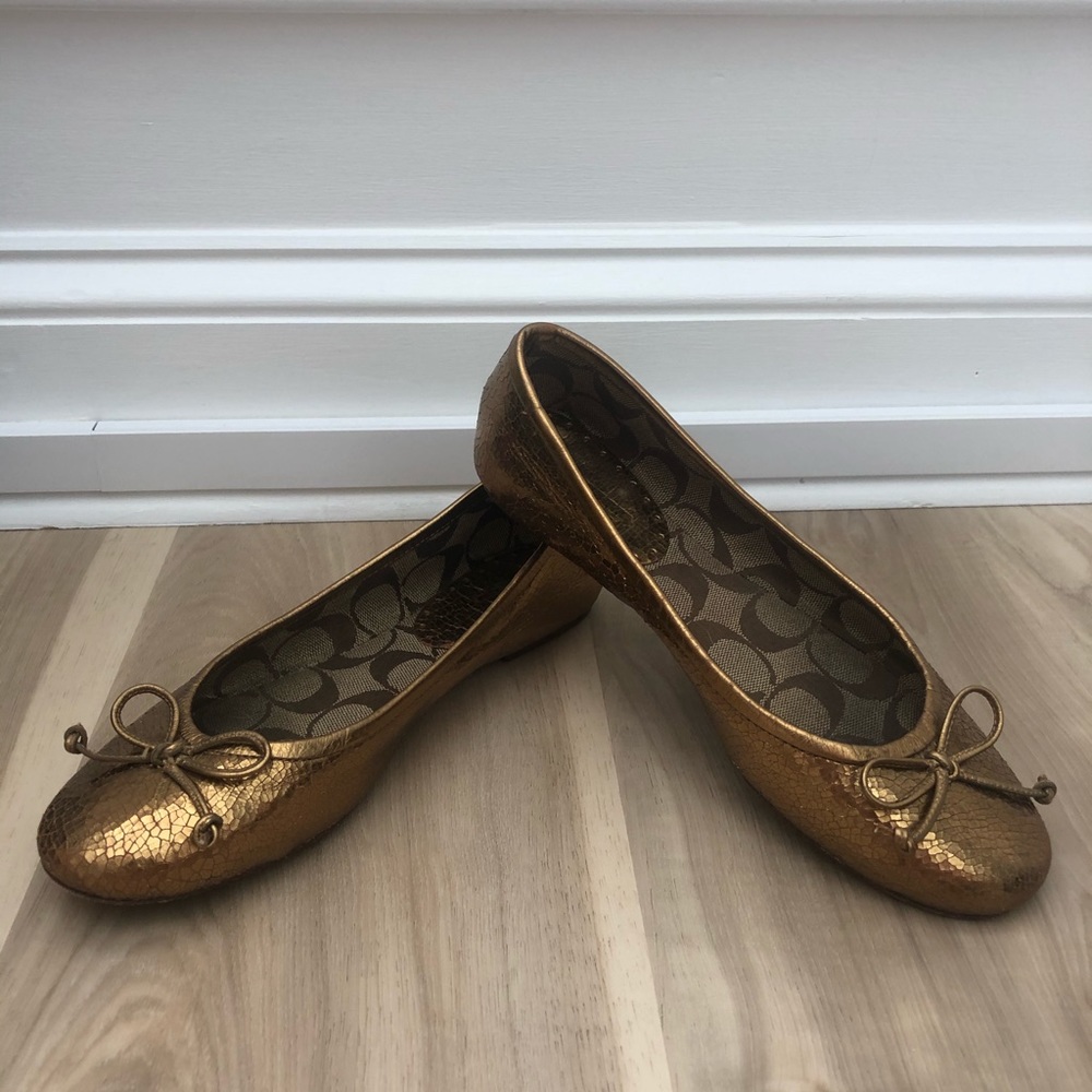 Vintage Coach flats